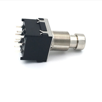 SF17 TQ Przełącznik nożny gitary 50ohm Soft Touch 3pdt On On 2A 250VAC