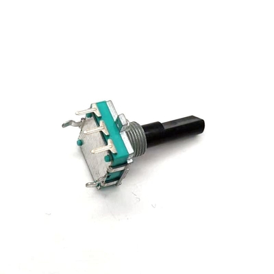 Czarny przełącznik obrotowy EC16 Przycisk enkodera DC250V Plastikowy wałek